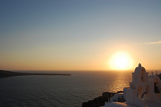 サントリーニ島の夕日